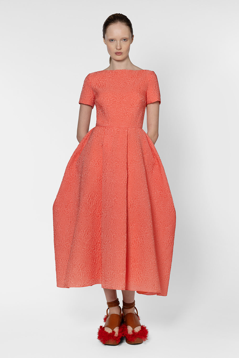 Vaela Dress