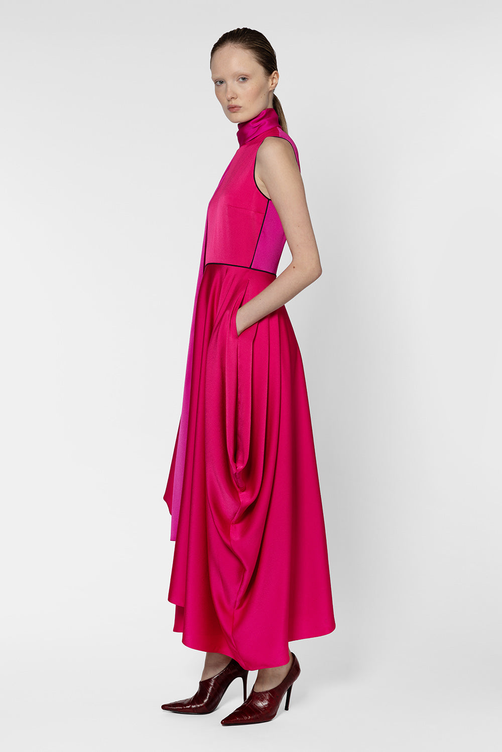 AELA DRESS