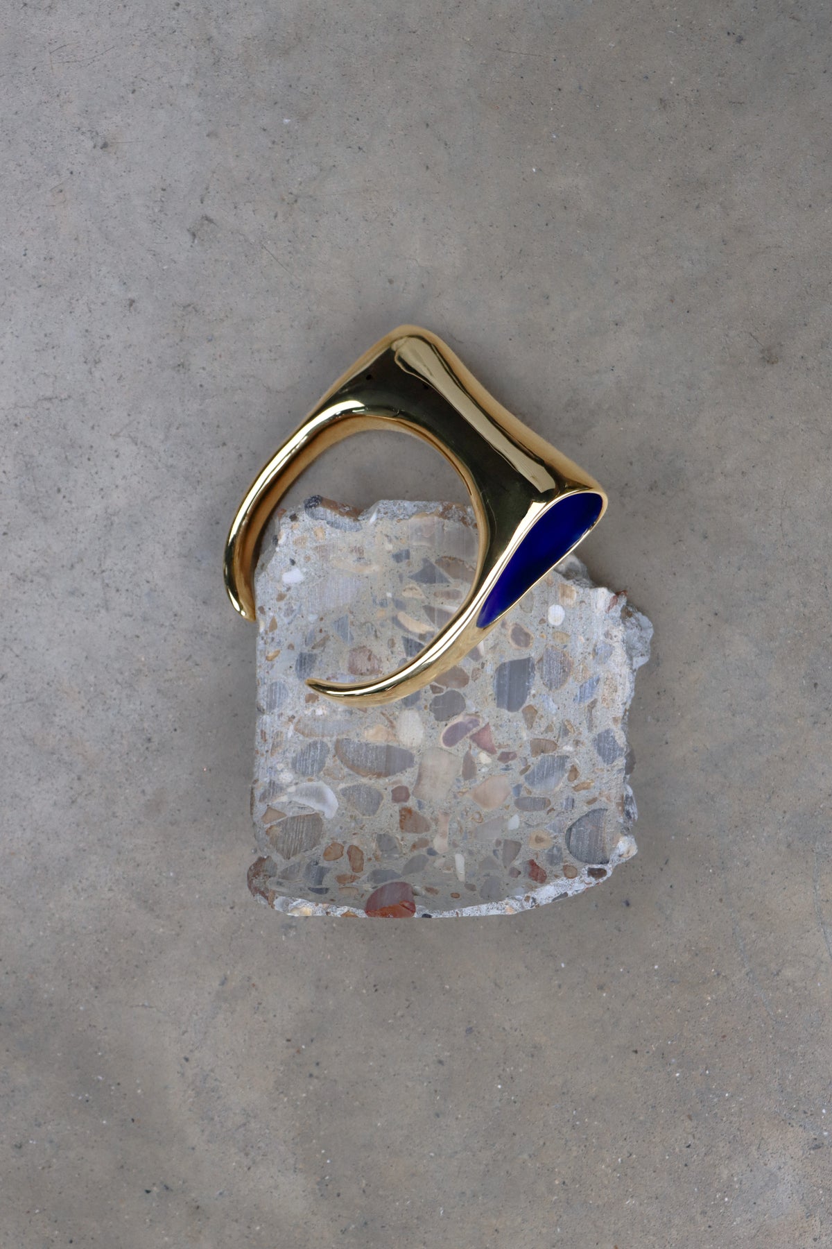 FOSSA BRACELET WITH BLUE ENAMEL